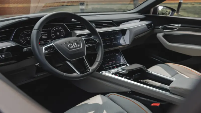 2027 Audi Q8 e-tron SUV Interior