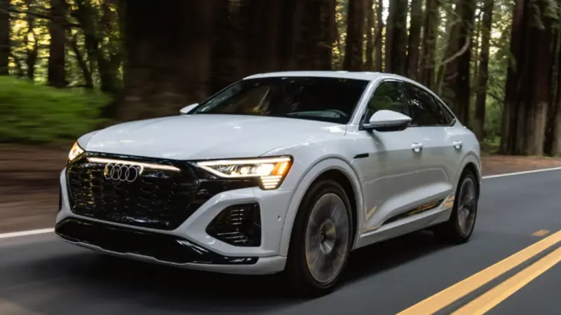 2027 Audi Q8 e-tron SUV Luxury Redefined with Longer Range, Futuristic Technology, and Premium Electric Performance
