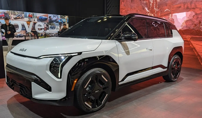 2027 Kia EV3 SUV The Next Generation of Affordable Electric Mobility