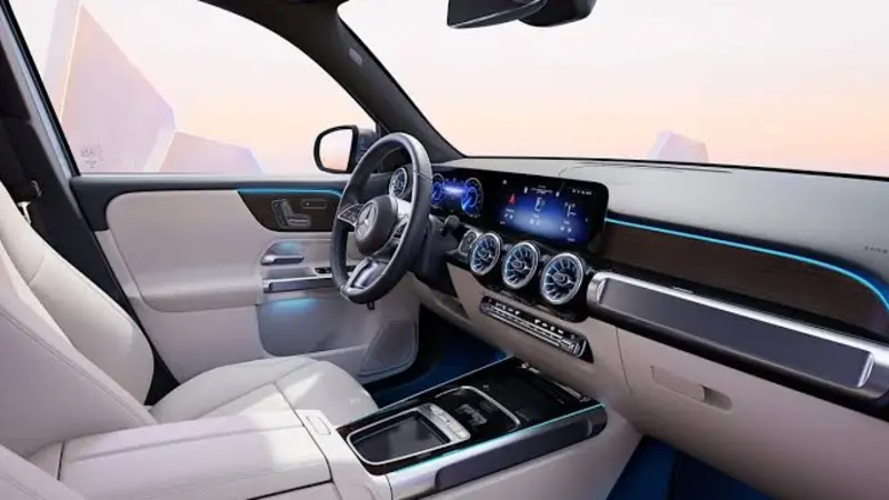 2027 Mercedes-Benz EQB SUV Interior