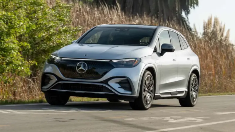 2027 Mercedes-Benz EQE SUV Luxury Electric SUV Gets a Stunning Redesign, Longer Range, and Smarter Technology